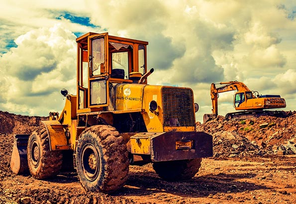 家庭农场必备：推土机价格及选购建议